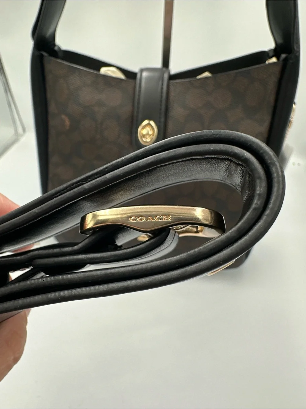 Coach Hadley Hobo Signature Canvas Brown Black Leather Turnlock Gold CW003 NWT